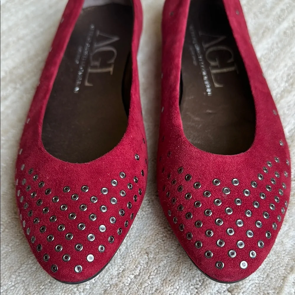 AGL Attilio Giusti Leombroni Suede Grommet Studded Ballet Flats Siz US 9 | EU 39